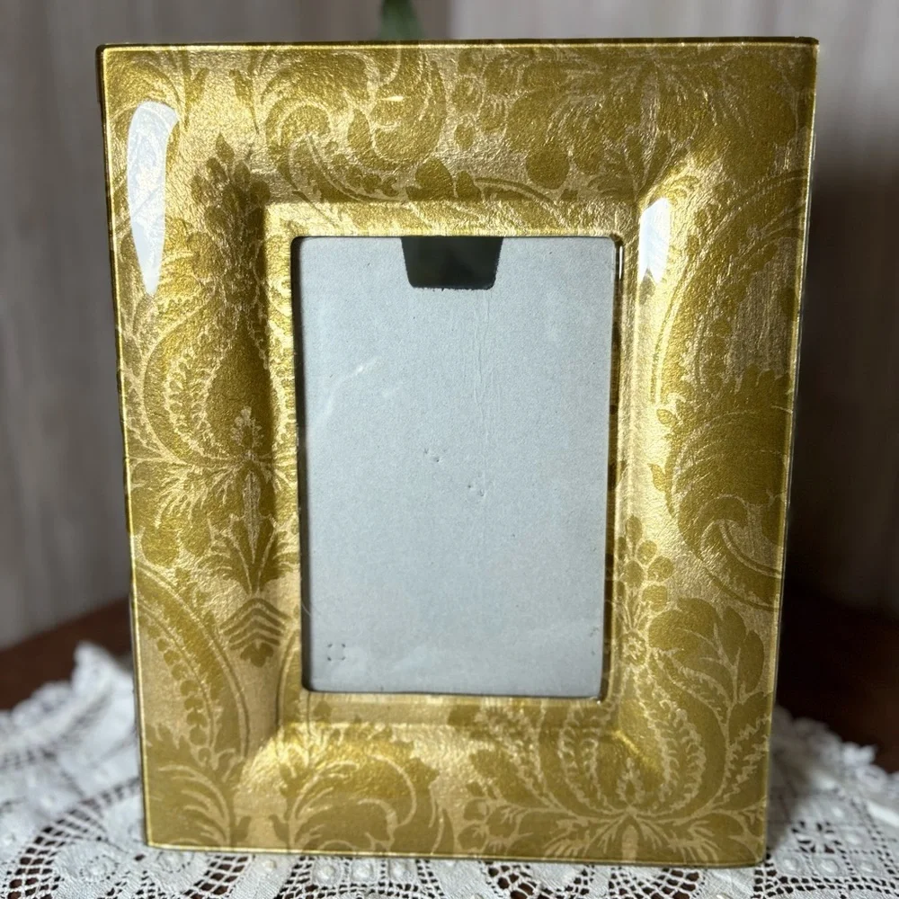 Elegant Gold Foiled Glass Picture Frame 4 X 6